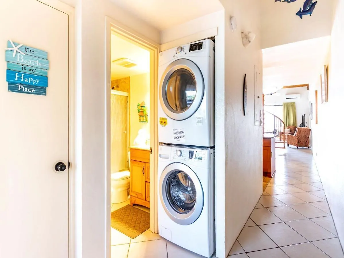 Kamaole Sands 8-402 - 2 Bedrooms, Pool Access, Spa, Sleeps 6 Wailea  0*, Wailea (Maui)