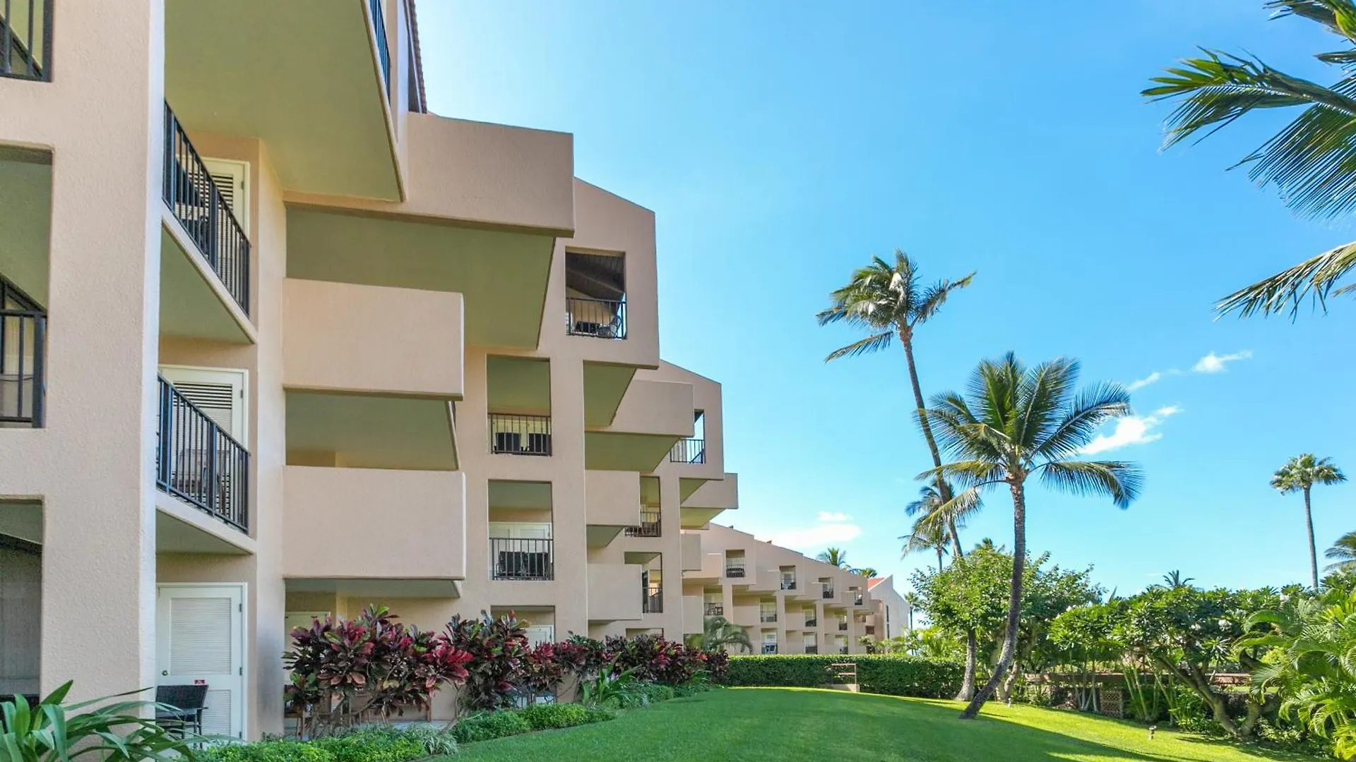 Kamaole Sands 8-402 - 2 Bedrooms, Pool Access, Spa, Sleeps 6 Wailea  Appartement Wailea (Maui)